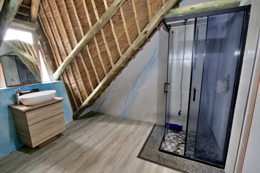 4 Bedroom Property for Sale in Stilbaai Wes Western Cape